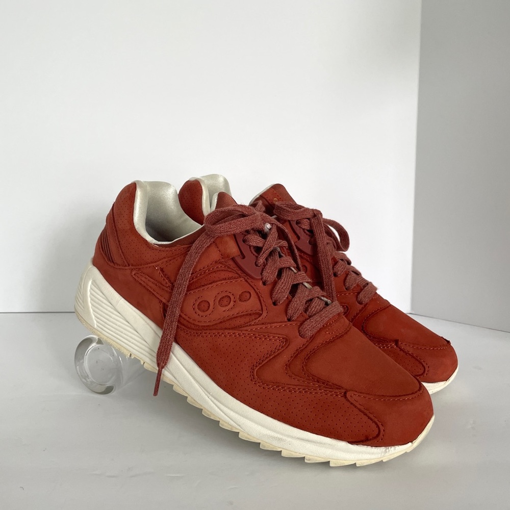 Saucony Men’s suede sneakers Grid 8500 HT red 1 size 9, UK 8